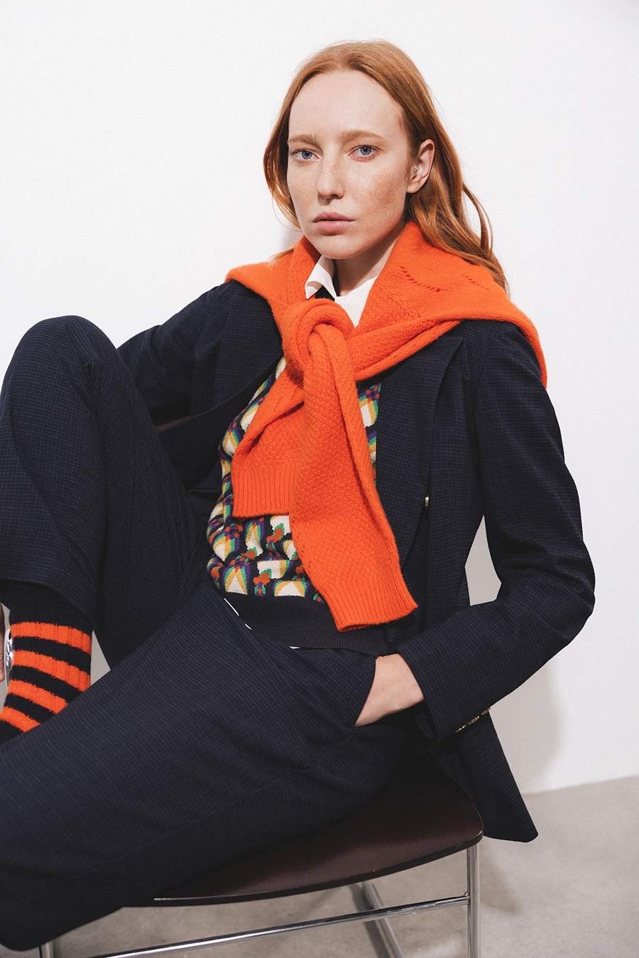 AW25